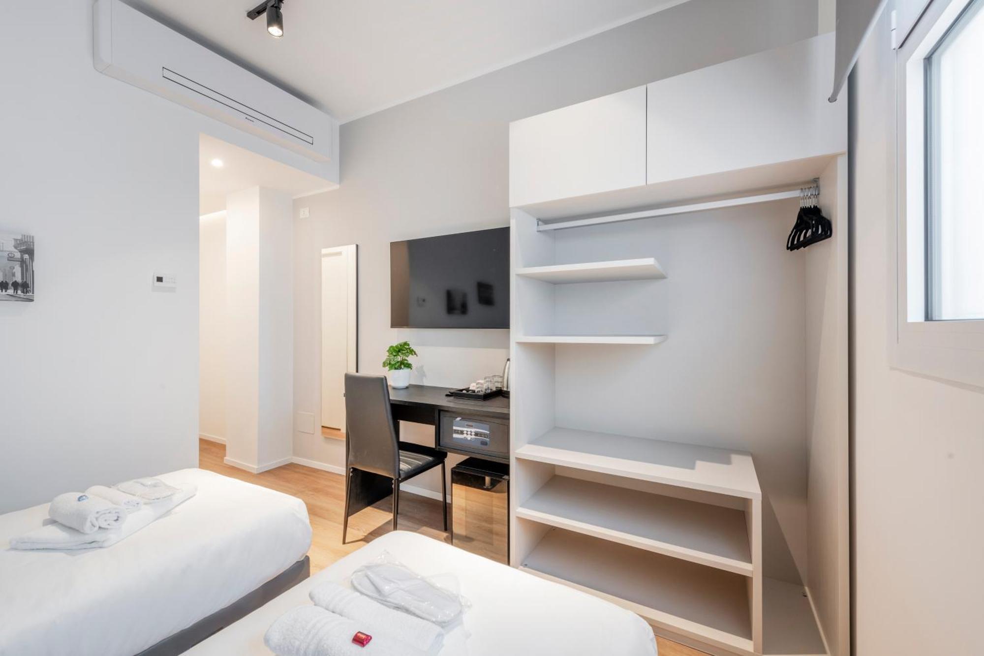 Bnbutler - Inbrera Suites - Giulianova, 1 Milan Extérieur photo